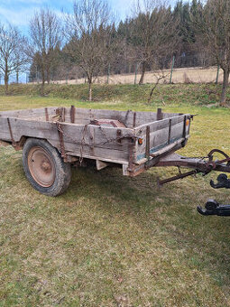 Vlečka za traktor, vlek, přívěs ručně bržděná pevná