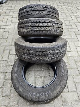 Barum vanis 215/70 R15C- zánovní sada