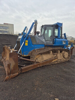Buldozer Komatsu D65