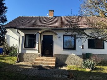 Prodej rodinného domu 135 m², pozemek 700 m² Hromnice