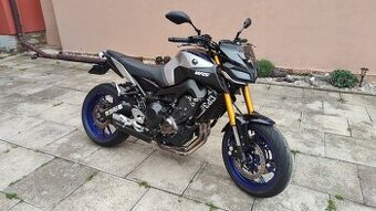Yamaha mt-09