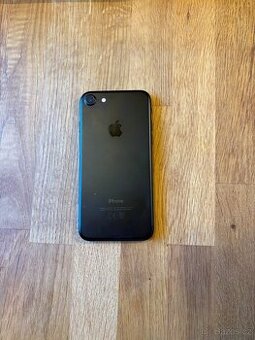 iPhone 7 black 32GB
