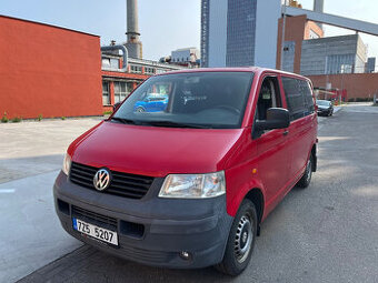 VW Transporter T5 2,5 TDI