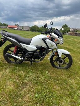 Honda CB125f