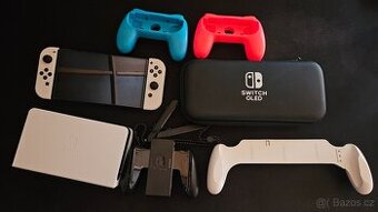 Nintendo Switch OLED + příslušenství