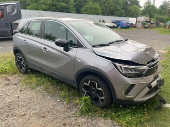 Opel Crossland 1.2i 96kw, r.12/2022, klima, automat, 1. maji