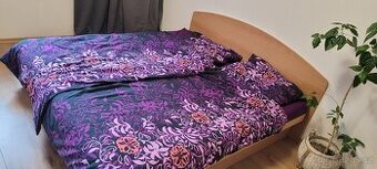 Prodám manželskou postel s úložným prostorem