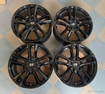 nová originální alu Hyundai 17", rozteč 5x114,3