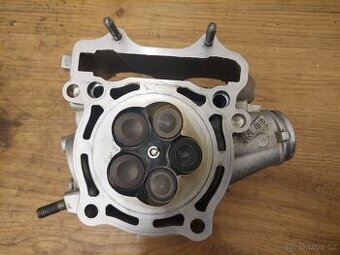 Hlava motoru Yamaha WR 250 F YZ 250 F