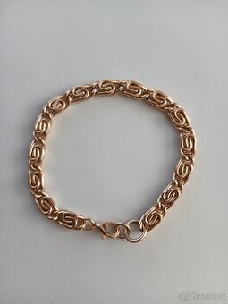 Náramek z retro pouti. Bižuterie