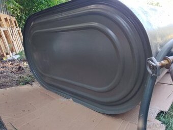 Nádrž ,elektromotory3faz.,hoblovka