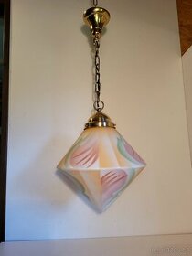 mosazný lustr, pěkné Art Deco stínidlo