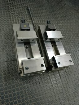 Strojní svěráky BISON 150