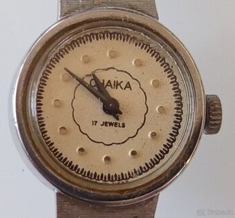 Dámské náramkové hodinky značky CHAIKA