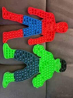 Pop it Spiderman a Hulk