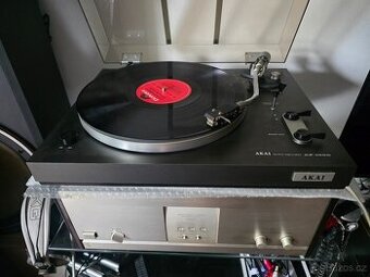 AKAI AP 100C