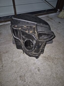 BMW E90/E91 airbox – skříň vzduchového filtru