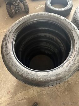 Pneu 235/50r19 letní