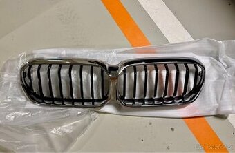 přední maska / ledvinky BMW G31 / G30 facelift LCI řada 5