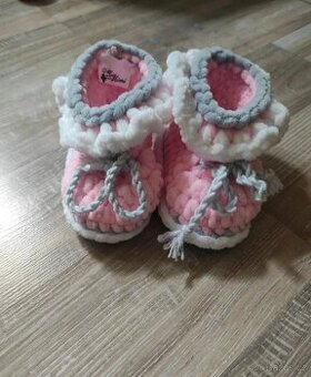 Botičky do kočárku pro malou holčičku