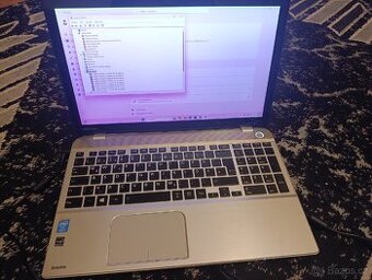 Notebook Toshiba P50t-B-104 – na díly nebo opravu