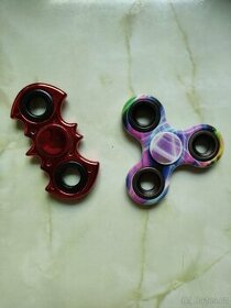 Fidged spinner - antistresová hračka