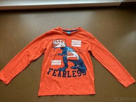 Oranžové tričko s dinosaurem vel. 134