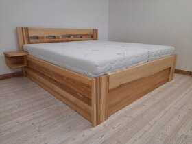 Nová jasanová masivní postel, nosnost 700 kg, Odvezu