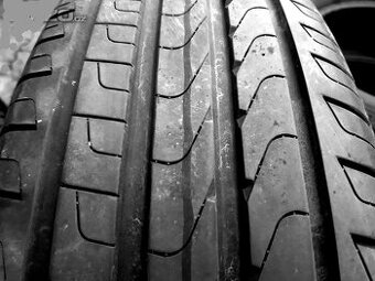 Sada nebo 2ks letních pneu 215/65 R17: