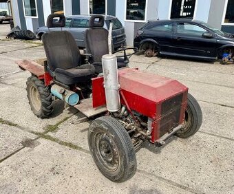 Traktor motor Š 1202 tuhá náprava z Multicaru dvě převodovky