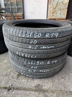 235/50 r19 Pirelli.