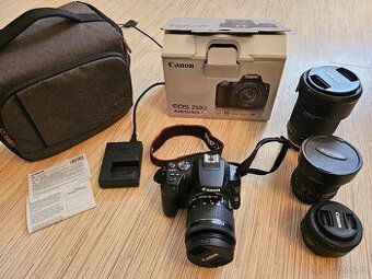 Canon 250D + 4 objektivy a brašna