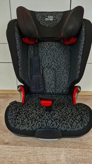 Autosedačka Britax Römer Kidfix 2 S + vedení pásu XPpad