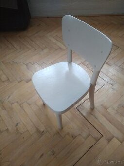 Dětská stolička /židle.
