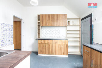 Prodej bytu 3+1, 69 m², Lázně Toušeň, ul. Hlavní - 1