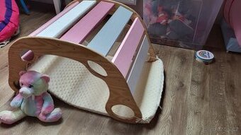 Montessori houpačka včetně příjemného povlaku