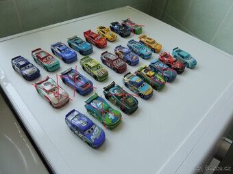 Prodám auta Cars 3 + auta nové generace - 1