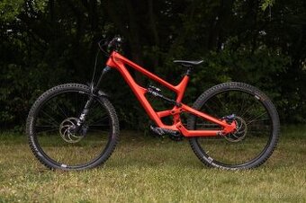 YT Capra Core 3 29 XL