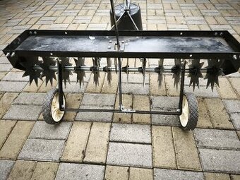 Vertikutator, provzdušnovač