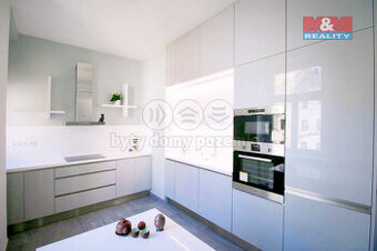 Prodej bytu 3+kk, 83 m², Praha, ul. Dukelských hrdinů