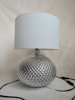 Stolní lampa MADON stříbrná