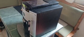 Kvalitní automatický švýcarský kávovar Jura Impressa f90pl