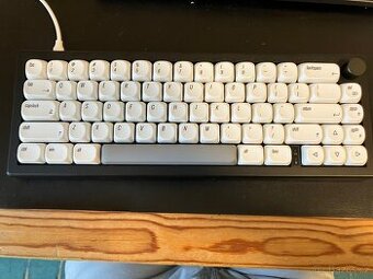 GMK 67 Hot swappable Wireless Mechanical Keyboard - 1