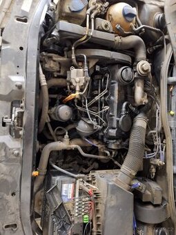 Prodám funkční kompletni motor 1.9 tdi 81 kw ahf