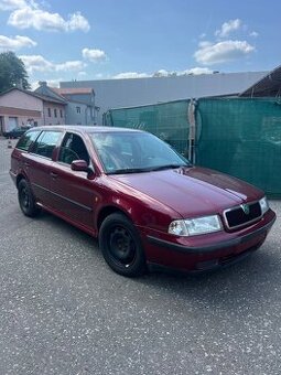 Škoda 1.6i,74KW