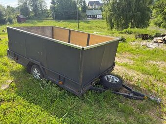 Vlek za auto, přívěsný vozík