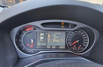 Ford Mondeo mk4 budíky convers