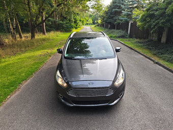 Ford S-max MK2,1.5 118KW benzín,manuál,Titanium,7míst,100xxk