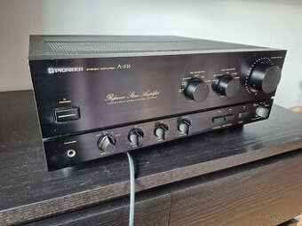Zesilovač Pioneer A 616