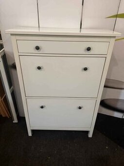 Použitý 3 šuplíkový botník Ikea Hemnes